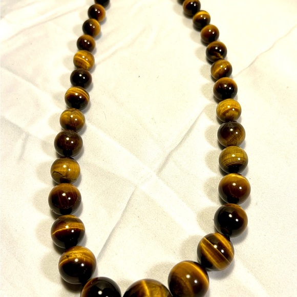 Elegant vintage Tiger’s Eye Necklace, graduated beads, signed by pjs, 14k, 18”. - Picture 5 of 10
